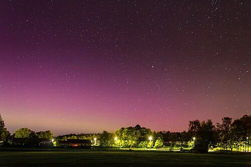 Pink aurora during Perseid meteor watch over Tuntorp 2